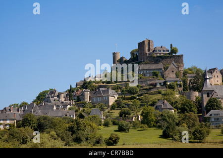 Francia, Correze, Turenne, etichettati Les Plus Beaux Villages de France, castello Foto Stock