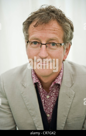 Martin Brown, illustratore di "storie orribili' libri raffigurato all'Telegraph Hay Festival 2012, Hay-on-Wye, Powys, Wales, Regno Unito Foto Stock