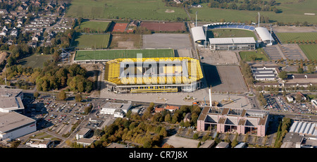 Vista aerea, Nuova Tivoli Stadium Alemannia Aachen soccer stadium, costruito nel 2009, Aachen, Renania settentrionale-Vestfalia, Germania, Europa Foto Stock