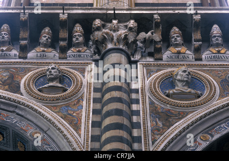 L'Italia, Toscana, Siena, Patrimonio Mondiale dell'UNESCO, il Duomo, interno Foto Stock