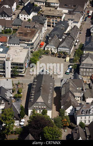 Vista aerea, municipio Brilon, regione di Sauerland, Renania settentrionale-Vestfalia, Germania, Europa Foto Stock