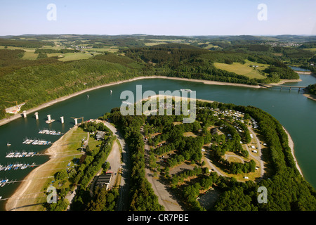 Vista aerea, Bigge serbatoio, Biggetal Dam, Kreis Olpe distretto, Sauerland, Renania settentrionale-Vestfalia, Germania, Europa Foto Stock