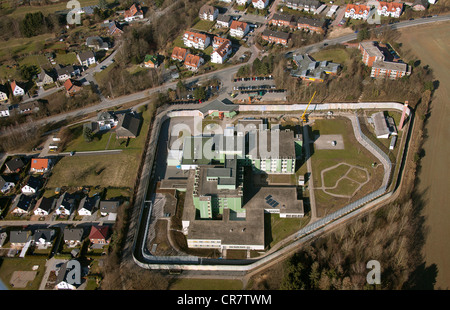 Vista aerea, prigione ospedale, JVA Froendenberg prigione, Menden, area di Sauerland, Renania settentrionale-Vestfalia, Germania, Europa Foto Stock