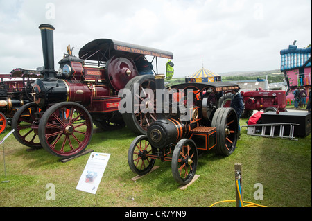 Cornovaglia, England, Regno Unito - Royal Cornwall Show 2012 - motore a vapore la Mclaren tandem locomotiva a cilindro Foto Stock