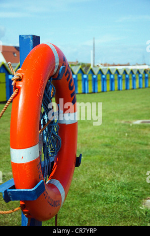 Salvagente e versato sulla Bognor Regis, west sussex Foto Stock