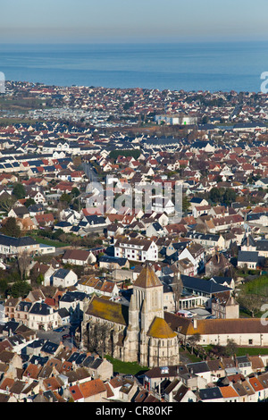 Francia, Bassa Normandia, Calvados (14), Ouistreham (vue aÃ©rienne) Foto Stock