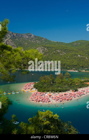 Oeluedeniz vicino a Fethiye, Costa Turca dell'Egeo, Turchia Foto Stock