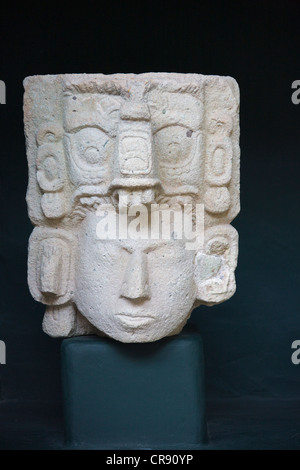 Volto scolpito, Copan rovine, sito maya di Copan, sito Patrimonio Mondiale dell'UNESCO, Honduras Foto Stock