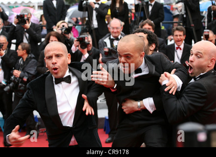 La Medi Sadoun, Ramzy Bediai, Franck Gastambide e braccio Pocthier cast del film Les Kaira al 2012 Cannes Film Festival Foto Stock