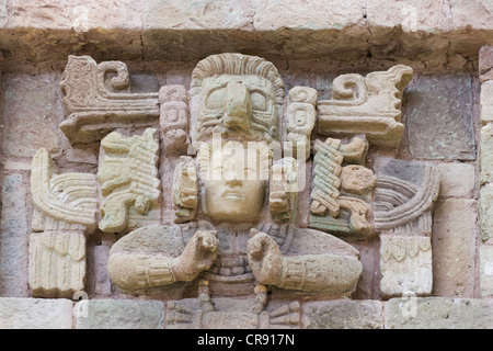 Figure scolpite, Copan rovine, sito maya di Copan, sito Patrimonio Mondiale dell'UNESCO, Honduras Foto Stock