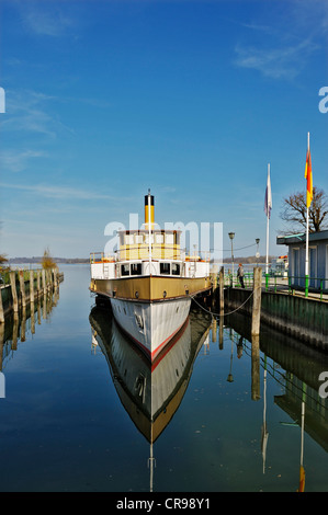 Battello a vapore "Ludwig Fessler' sul lago Chiemsee, Baviera, Germania, Europa Foto Stock