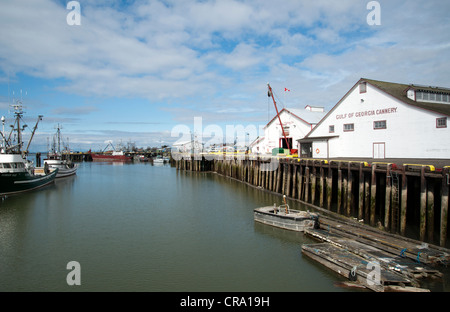 Golfo di Georgia Cannery nello storico villaggio di pescatori di Steveston, British Columbia, Canada Foto Stock