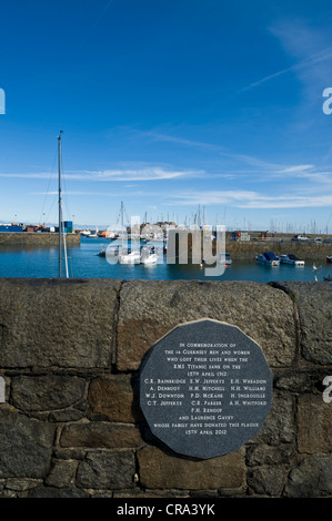 Memorial Titanic vittime Guernsey Saint Peter Port Isole del Canale della Manica UK Foto Stock