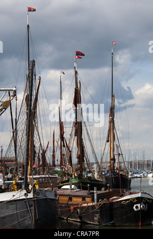 Thames chiatte a vela Foto Stock