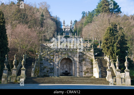 Vista della chiesa di Nossa Senhora dos Remédios e le sue scale, Lamego, Portogallo, Europa Foto Stock