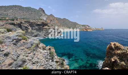 Bay, Panarea, Isole Eolie o Lipari Isole, Sicilia, Italia meridionale, Italia, Europa Foto Stock