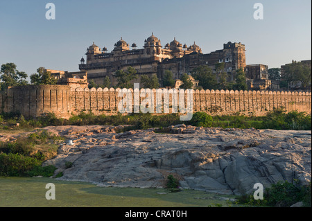 Raj Mahal Palast, Orchha, Madhya Pradesh, Nordindien, Indien, Asien Foto Stock