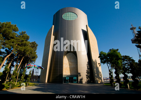 Edificio moderno, Baku, Azerbaijan, regione del Caucaso, Eurasia Foto Stock