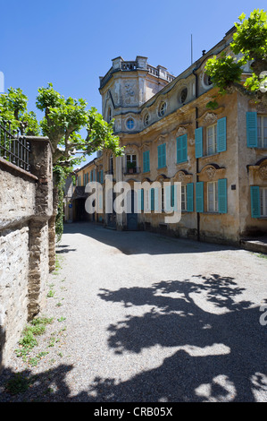 Casa Camuzzi mansion alloggiante il Museo Hermann Hesse nella Torre Camuzzi tower, Montagnola, Ticino, Svizzera, Europa Foto Stock