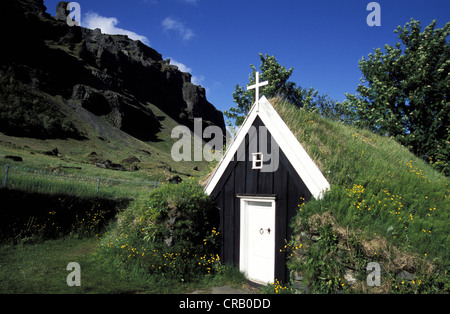 Vecchia chiesa di Núpsstaðir, Sud Islanda, Islanda, Europa Foto Stock