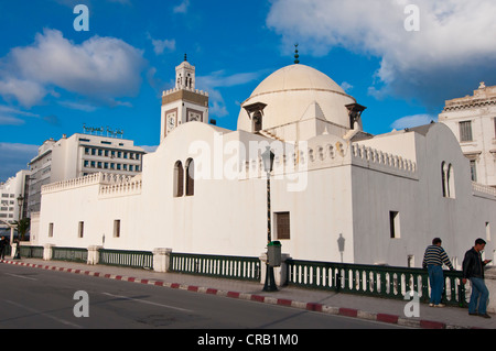 Moschea Jamaa el-Jedid moschea o dei pescatori per la Piazza dei Martiri ad Algeri, Algeria, Africa Foto Stock