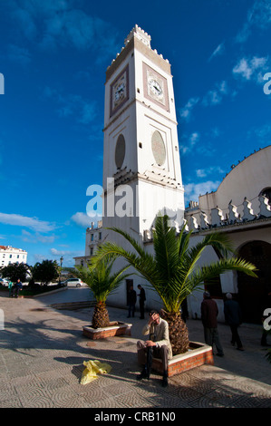 Moschea Jamaa el-Jedid moschea o dei pescatori per la Piazza dei Martiri ad Algeri, Algeria, Africa Foto Stock