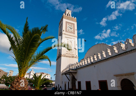 Moschea Jamaa el-Jedid moschea o dei pescatori per la Piazza dei Martiri ad Algeri, Algeria, Africa Foto Stock