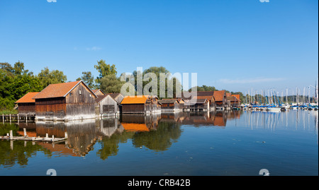 Barche a vela sul Lago Ammersee, Diessen am Ammersee, Baviera, Germania, Europa PublicGround Foto Stock