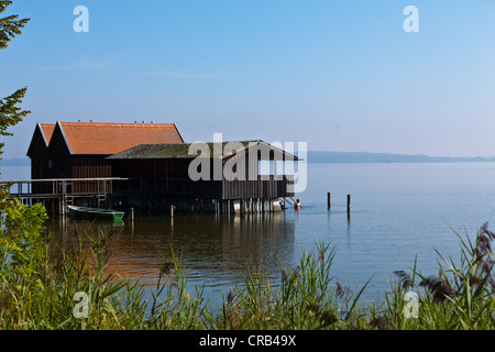Boathouses in Diessen am Ammersee, Lago Ammersee, Pfaffenwinkel, Alta Baviera, Baviera, Germania, Europa PublicGround Foto Stock