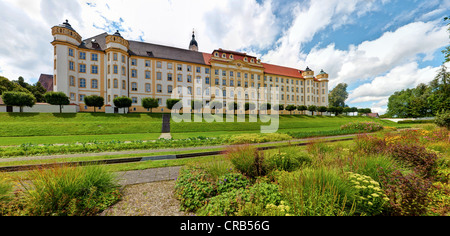 Kloster Ochsenhausen monastero, con St. Georg monastero chiesa, Ochsenhausen, quartiere Biberach, Alta Svevia Foto Stock