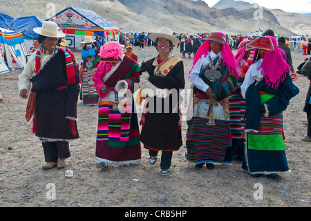 Tradizionale festa della tribù in Gerze, Tibet occidentale, Asia Foto Stock