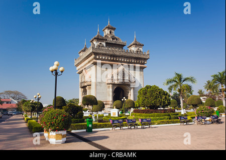 Arco di Trionfo, Patuxai, Vientiane, Laos, Indocina, Asia sud-orientale, Asia Foto Stock