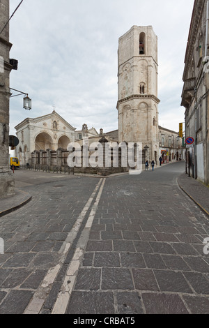 Basilica di San Michele chiesa, il Santuario di San Michele Arcangelo, il santuario di San Michele Arcangelo a Monte Sant'Angelo Foto Stock