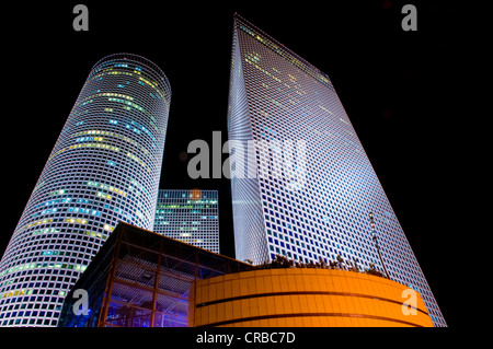 L'Azrieli Towers di notte , Tel Aviv Israele Foto Stock