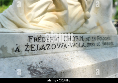 Iscrizione sulla tomba di Frederic Chopin, cimitero Pere Lachaise, Parigi, Francia, Europa Foto Stock