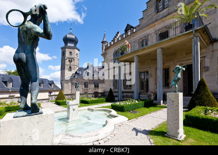 I giardini del castello, Schloss Callenberg Palace, residenza di caccia e residenza estiva dei duchi di Saxe-Coburg e Gotha, Coburg Foto Stock