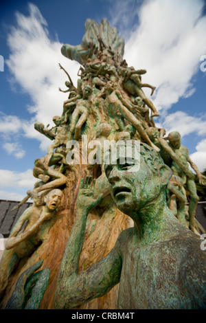 Il Memoriale dell'Olocausto Miami Beach con la scultura di amore e di angoscia, Miami, Florida, Stati Uniti d'America Foto Stock