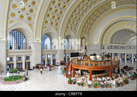 Vista interna, grande sala principale sala d'attesa, Union Station, Washington DC, Distretto di Columbia, Stati Uniti d'America Foto Stock