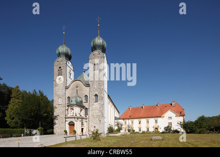 La chiesa del monastero di Santa Margherita, Baumburg Abbey, Altenmarkt, Chiemgau, Alta Baviera, Baviera, Germania, Europa Foto Stock