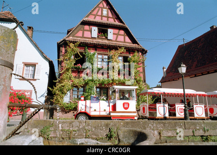 Vista sulla città di Wissembourg in Alsazia, Francia Foto Stock