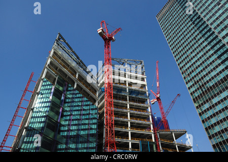Nuovo blocco uffici in costruzione, Regent's Place, Euston Road, Londra, Inghilterra, Regno Unito Foto Stock