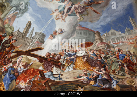 Soffitto affrescato da Felix Anton Scheffler, la Chiesa della Santa Croce, Landsberg am Lech, Alta Baviera, Baviera, Germania, Europa Foto Stock