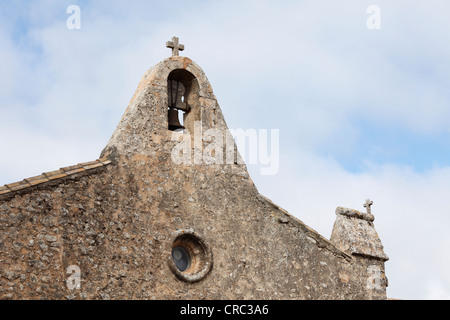 La chiesa del monastero, Santuari de Nostra Senyora de Cura Monastero, Puig de randa, randa, Maiorca, isole Baleari, Spagna, Europa Foto Stock