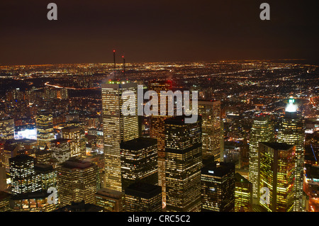 Vista aerea di Toronto è illuminato di notte Foto Stock