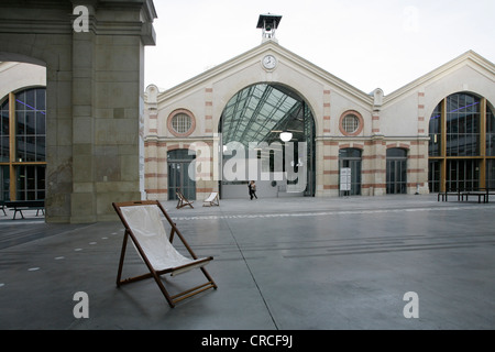 Exhibition Hall, Centro Culturale 104, Le Centquatre, 104 Rue d'Aubervilliers, Parigi, Ile de France, Francia, Europa Foto Stock