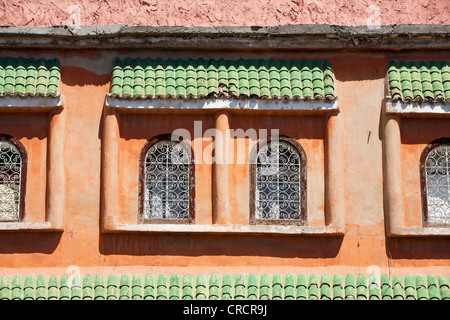 Una casa a Marrakech, in Marocco, in Nord Africa. Foto Stock