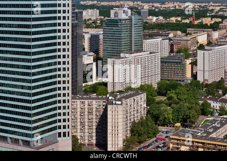 Ufficio e edifici di appartamenti nel centro di Varsavia, vista dal palazzo della cultura e della scienza, Varsavia, Polonia Foto Stock