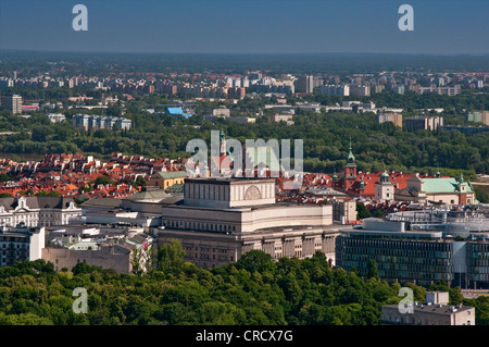 Centro di Varsavia, Grand Theatre davanti, città vecchia a distanza dal Palazzo della Cultura e della scienza, Varsavia, Polonia Foto Stock
