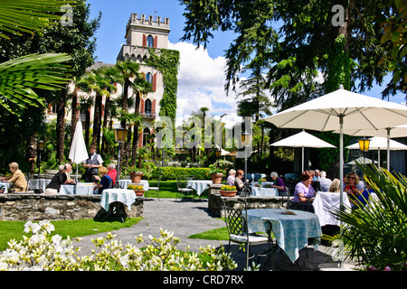 Ascona,città,Lakeside anteriore,colorata,colorata,Promenade, Negozi ristoranti, alberghi,nord capo del Lago Maggiore e la Svizzera Foto Stock