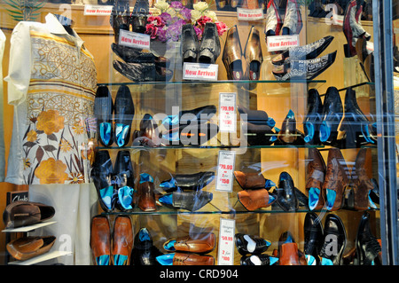 Vetrina di una boutique nella Quinta Avenue, USA, New York City, Manhattan Foto Stock